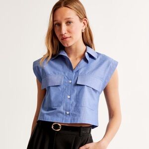 Abercrombie & Fitch Cropped Utility Shirt
